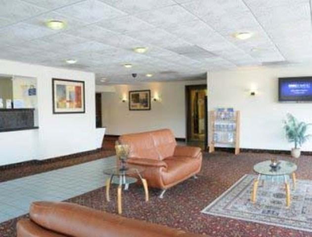 Days Inn Lexington Park Interior photo